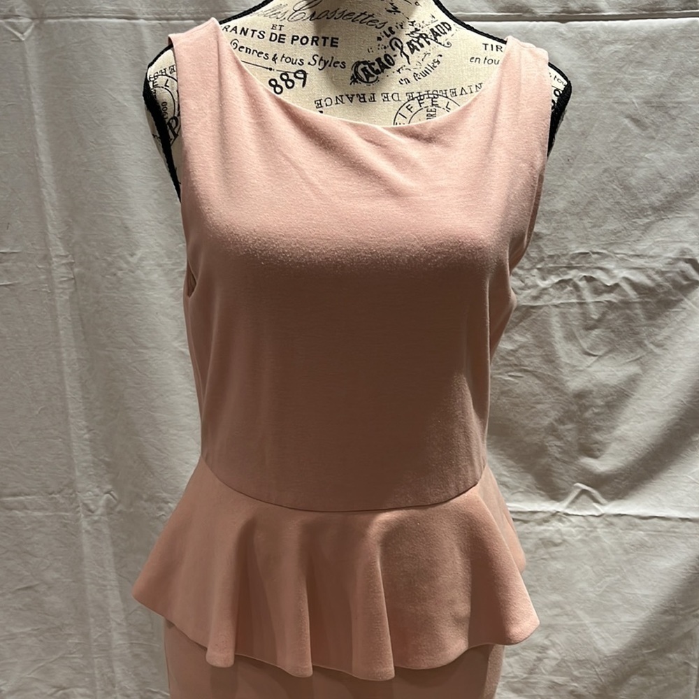 Alice + Olivia pale pink sleeveless, peplum dress. - Picture 2 of 10